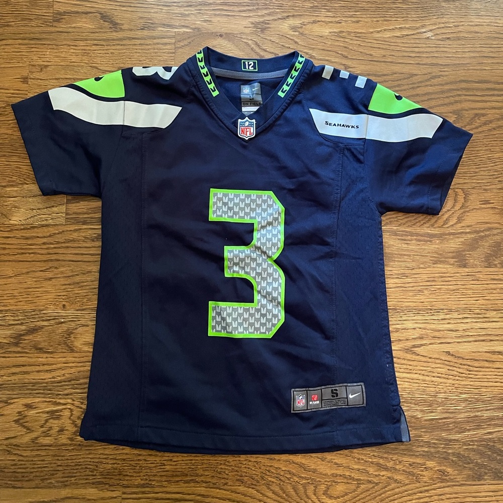 Russell Wilson kids jersey small